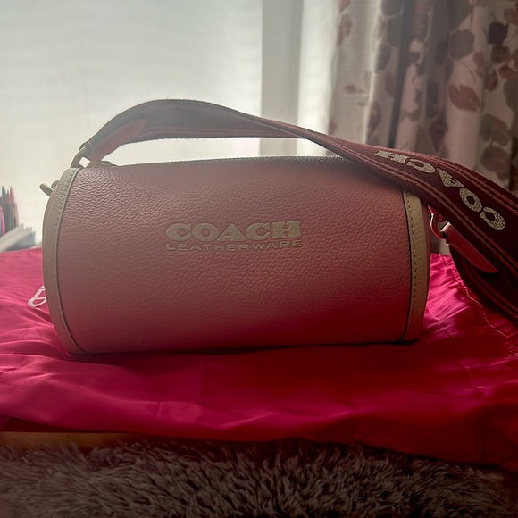 Coach Orion Barrel Crossbody bag - Picture 1 of 10